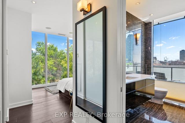 803 - 1 Market St, Condo with 2 bedrooms, 3 bathrooms and 2 parking in Toronto ON | Image 20