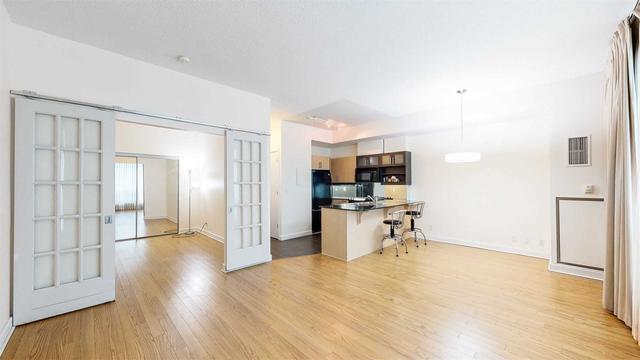 228 - 350 Wellington St W, Condo with 1 bedrooms, 1 bathrooms and 0 parking in Toronto ON | Image 6