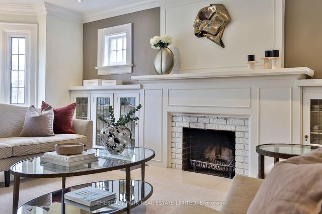 62 Chaplin Cres, House detached with 5 bedrooms, 4 bathrooms and 3 parking in Toronto ON | Image 34