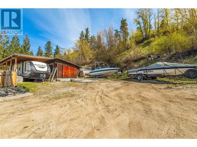 1995 Hollywood Road, House detached with 5 bedrooms, 2 bathrooms and 4 parking in Kelowna BC | Image 25