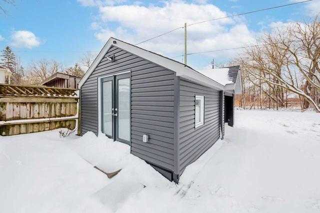 63 Cedar Crest Beach Rd, House detached with 3 bedrooms, 2 bathrooms and 2 parking in Clarington ON | Image 5