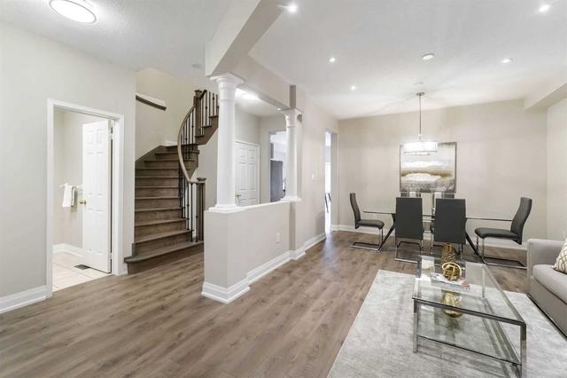 445 Acumen Crt, House detached with 4 bedrooms, 5 bathrooms and 6 parking in Mississauga ON | Image 35