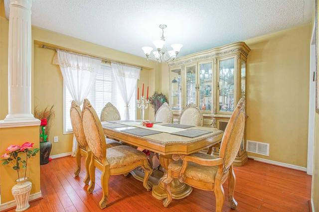 5085 Dubonet Dr, House detached with 4 bedrooms, 4 bathrooms and 6 parking in Mississauga ON | Image 32