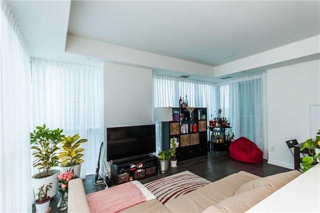 2307 - 11 Bogert Ave, Condo with 2 bedrooms, 2 bathrooms and 1 parking in Toronto ON | Image 9