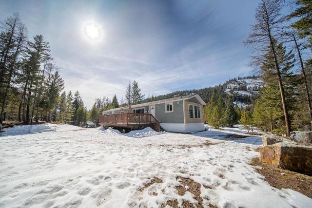 2543 Wilson Road, House detached with 3 bedrooms, 1 bathrooms and null parking in East Kootenay C BC | Image 37