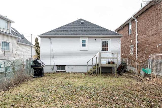 50 Malta St, House detached with 2 bedrooms, 2 bathrooms and 2 parking in Toronto ON | Image 5