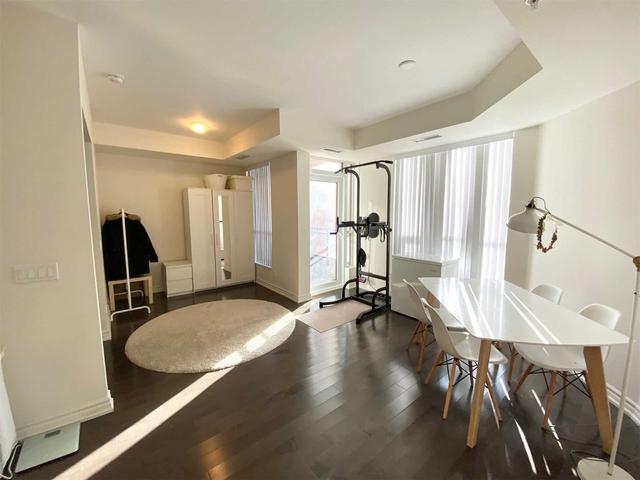 402 - 23 Glebe Rd W, Condo with 1 bedrooms, 1 bathrooms and 0 parking in Toronto ON | Image 11