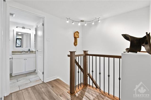111 - 2871 Richmond Road, Condo with 2 bedrooms, 2 bathrooms and 1 parking in Ottawa ON | Image 13