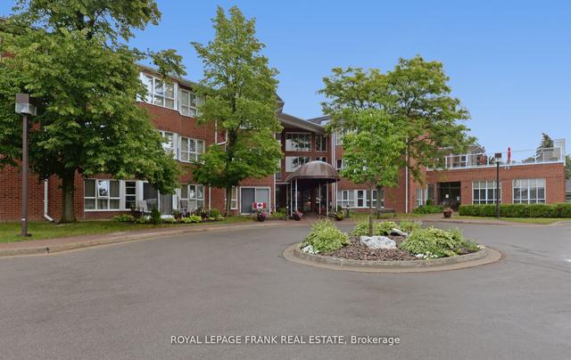 309 - 4 Heritage Way, Condo with 2 bedrooms, 2 bathrooms and 1 parking in Kawartha Lakes ON | Image 1