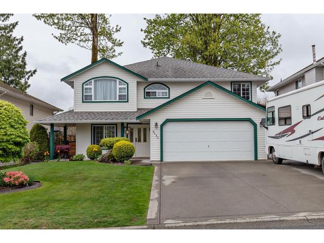 8283 Forbes Street, House detached with 5 bedrooms, 3 bathrooms and 6 parking in Mission BC | Card Image