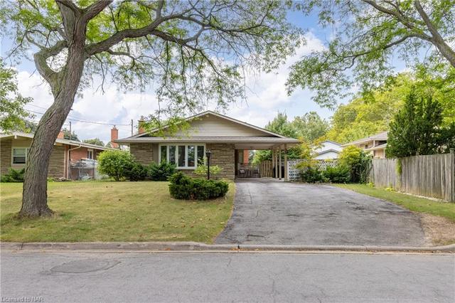 38 Black Knight Road, House detached with 4 bedrooms, 2 bathrooms and 6 parking in St. Catharines ON | Image 31