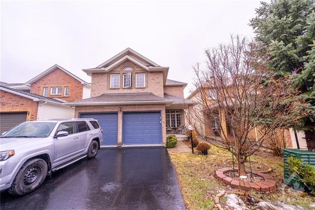 8 Upminster Way, House detached with 4 bedrooms, 3 bathrooms and 4 parking in Ottawa ON | Image 1