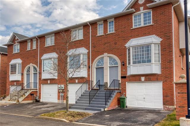 13 - 437 8 Highway, House attached with 2 bedrooms, 1 bathrooms and 1 parking in Hamilton ON | Image 2