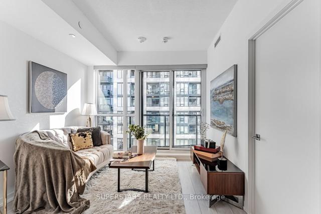 1912 - 49 East Liberty St, Condo with 1 bedrooms, 1 bathrooms and 0 parking in Toronto ON | Image 2