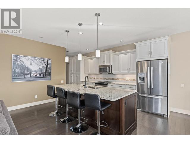 753 Kuipers Crescent, House detached with 3 bedrooms, 2 bathrooms and 2 parking in Kelowna BC | Image 5