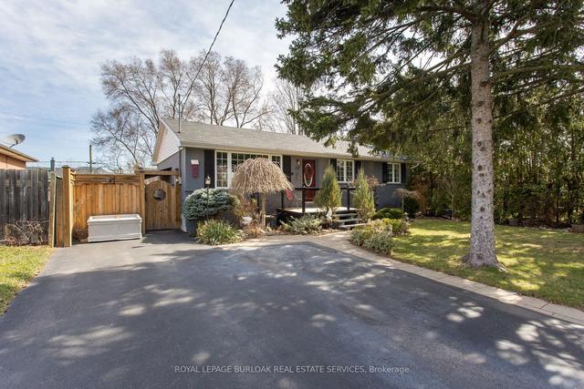 211 Hammersmith Crt, House detached with 3 bedrooms, 2 bathrooms and 5 parking in Burlington ON | Image 39