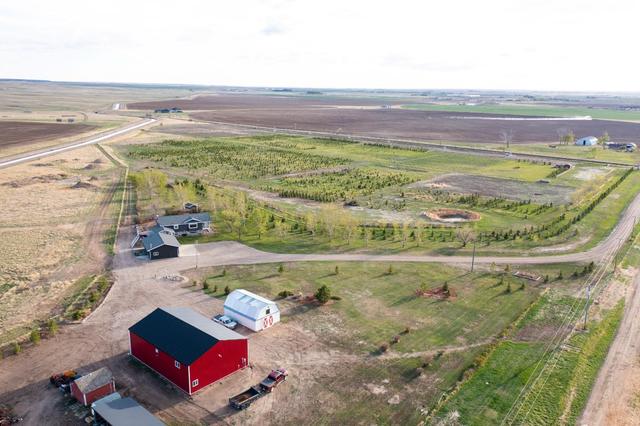 11415 Range Road 61, House detached with 4 bedrooms, 1 bathrooms and 50 parking in Cypress County AB | Image 2