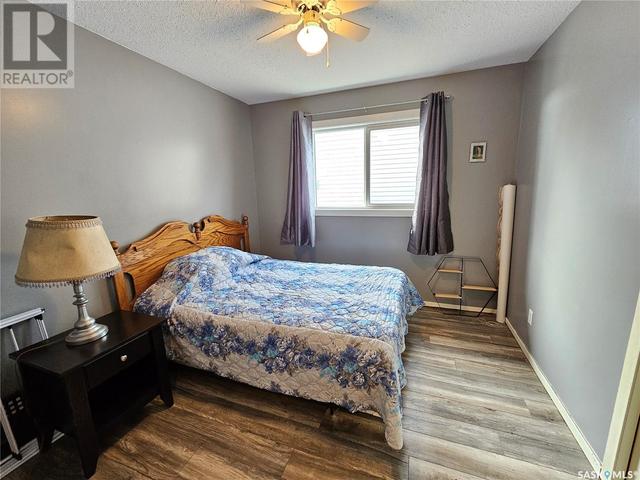 804 3rd Avenue W, House detached with 5 bedrooms, 3 bathrooms and null parking in Meadow Lake SK | Image 11