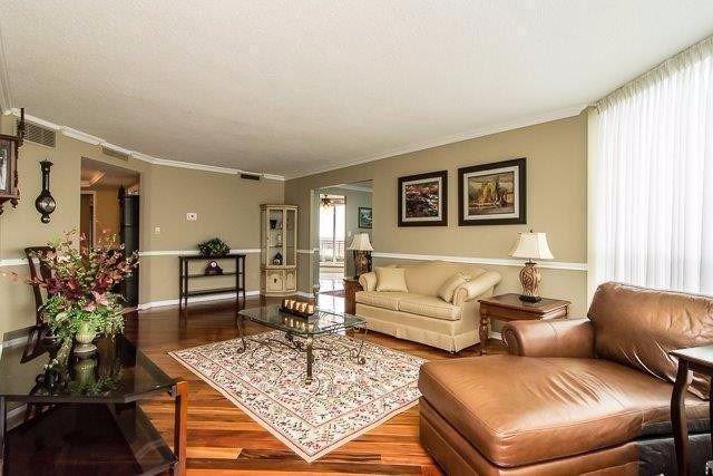 1001 - 700 Wilson Rd N, Condo with 2 bedrooms, 2 bathrooms and 1 parking in Oshawa ON | Image 6