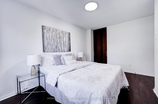 7 - 30 Sandhurst Circ, Townhouse with 3 bedrooms, 2 bathrooms and 2 parking in Toronto ON | Image 17