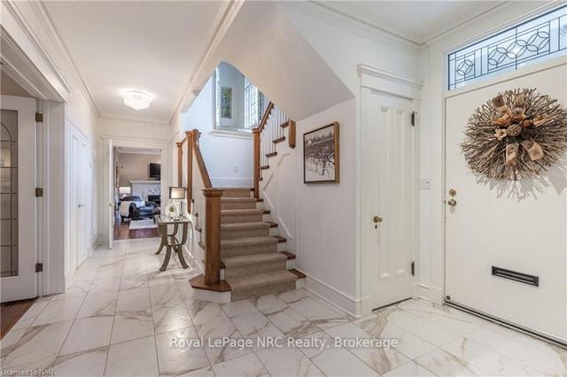 8 Hillcrest Ave, House detached with 5 bedrooms, 5 bathrooms and 7 parking in St. Catharines ON | Image 34