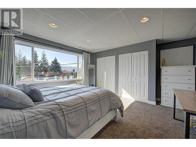3056 Ourtoland Road, House detached with 4 bedrooms, 2 bathrooms and 2 parking in West Kelowna BC | Image 36