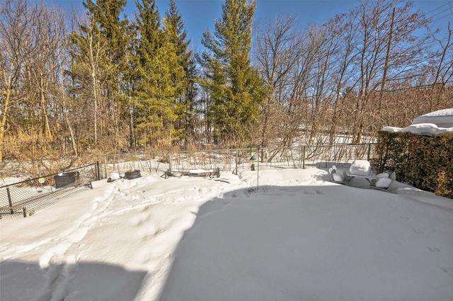 3 Hawkins Dr, House detached with 4 bedrooms, 3 bathrooms and 6 parking in Barrie ON | Image 9
