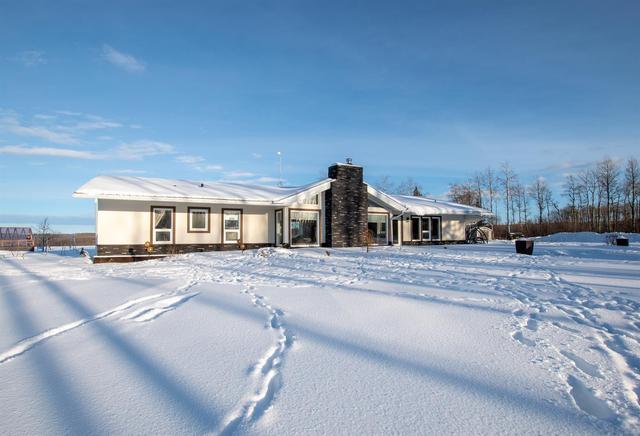 10 - 5136 Township Road 760, House detached with 5 bedrooms, 3 bathrooms and 20 parking in Saddle Hills County AB | Image 2