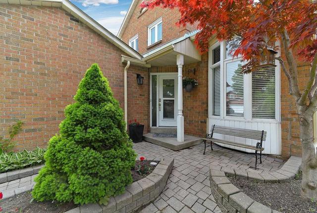 9 Marshall Cres, House detached with 4 bedrooms, 4 bathrooms and 4 parking in Ajax ON | Image 12