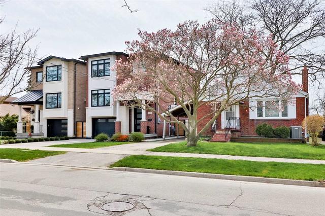 58 Bellman Ave, House detached with 3 bedrooms, 1 bathrooms and 3 parking in Toronto ON | Image 3