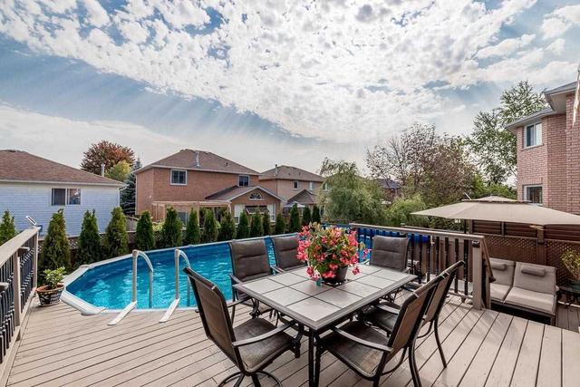 21 Nightingale Cres, House detached with 4 bedrooms, 3 bathrooms and 4 parking in Barrie ON | Image 26