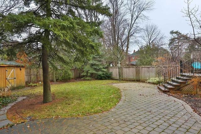 181 Ridley Blvd, House detached with 5 bedrooms, 5 bathrooms and 6 parking in Toronto ON | Image 23