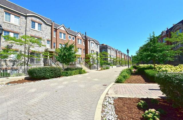 th68 - 95 The Queensway Ave, Townhouse with 1 bedrooms, 1 bathrooms and 1 parking in Toronto ON | Image 1