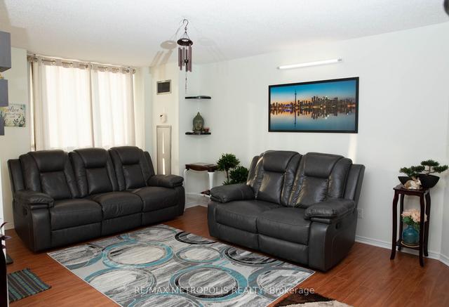 1402 - 400 Mclevin Ave, Condo with 2 bedrooms, 2 bathrooms and 2 parking in Toronto ON | Image 14