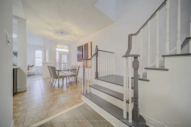 105 Catalpa Cres, House detached with 4 bedrooms, 3 bathrooms and 4 parking in Vaughan ON | Image 22