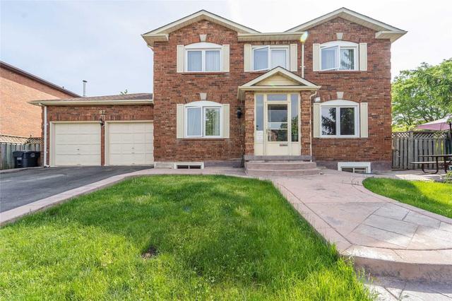 82 Braidwood Lake Rd, House detached with 4 bedrooms, 4 bathrooms and 6 parking in Brampton ON | Card Image
