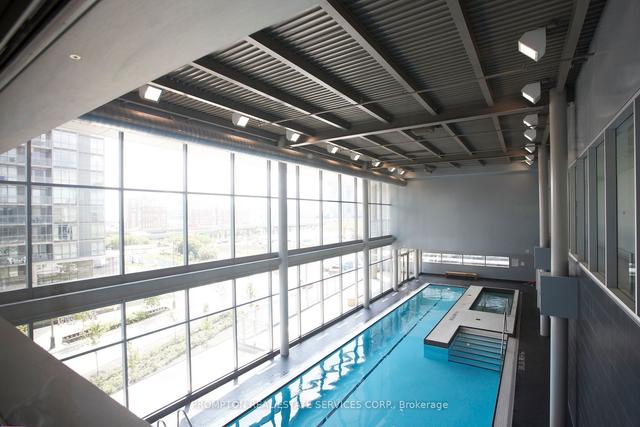 1520 - 4k Spadina Ave, Condo with 3 bedrooms, 2 bathrooms and 1 parking in Toronto ON | Image 2