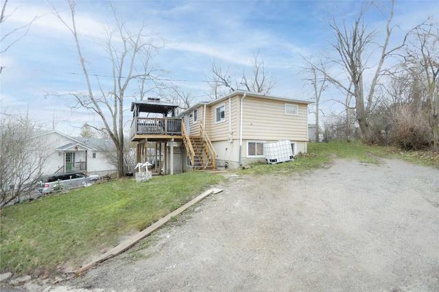 4 Second St, House detached with 2 bedrooms, 1 bathrooms and 3 parking in Kawartha Lakes ON | Image 18
