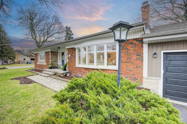 50 Edgewood Ave, House detached with 3 bedrooms, 2 bathrooms and 4 parking in Hamilton ON | Image 23