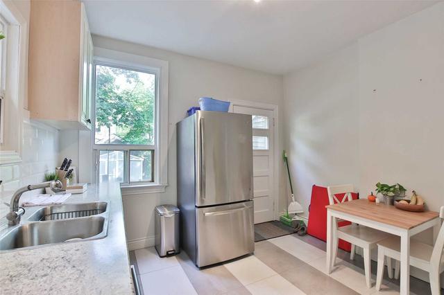 503 Brunswick Ave, House semidetached with 4 bedrooms, 3 bathrooms and 0 parking in Toronto ON | Image 4