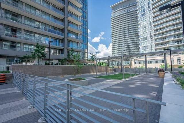 204 - 50 Forest Manor Rd, Condo with 1 bedrooms, 1 bathrooms and 1 parking in Toronto ON | Image 3