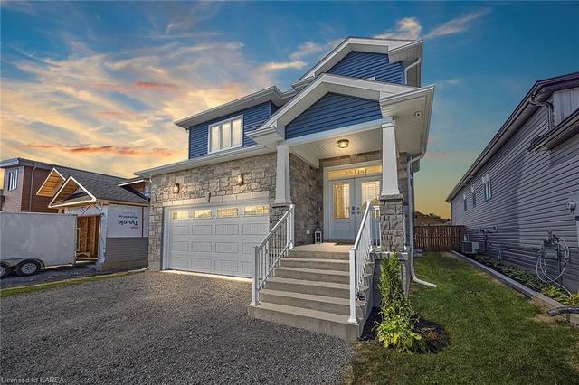 1484 Berkshire Drive, House detached with 4 bedrooms, 3 bathrooms and 4 parking in Kingston ON | Image 16