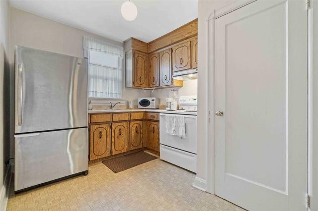715 Old Weston Rd, House semidetached with 3 bedrooms, 2 bathrooms and 2 parking in Toronto ON | Image 28