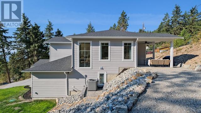10290 Columbia Way, House detached with 4 bedrooms, 2 bathrooms and 6 parking in Central Okanagan West BC | Image 46
