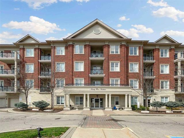 211 - 9519 Keele St, Condo with 2 bedrooms, 2 bathrooms and 1 parking in Vaughan ON | Image 1