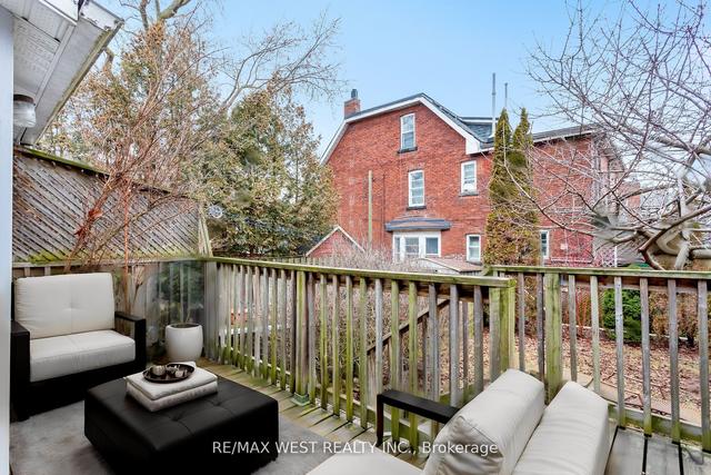 96 Roncesvalles Ave, House semidetached with 3 bedrooms, 3 bathrooms and 0 parking in Toronto ON | Image 9