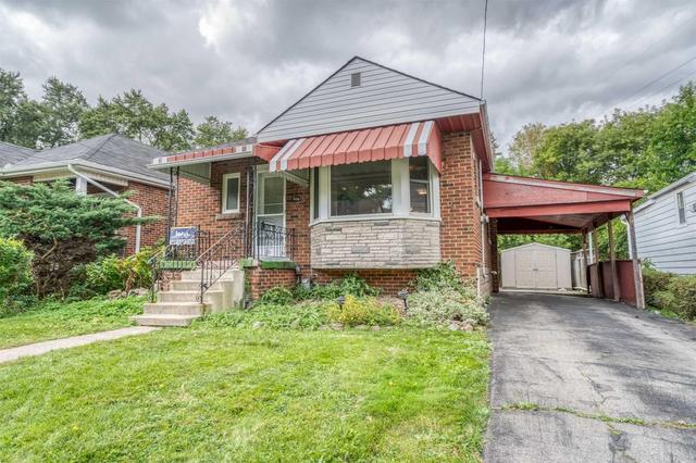 206 Bowman St, House detached with 3 bedrooms, 2 bathrooms and 4 parking in Hamilton ON | Image 2