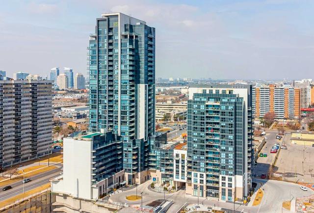 1408 - 30 Meadowglen Pl, Condo with 1 bedrooms, 2 bathrooms and 1 parking in Toronto ON | Image 1