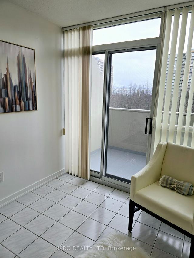 306 - 5 Rowntree Rd S, Townhouse with 2 bedrooms, 2 bathrooms and 1 parking in Toronto ON | Image 11