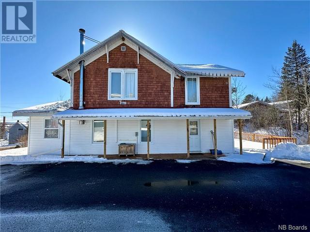 259 Main Street, House detached with 5 bedrooms, 2 bathrooms and null parking in Plaster Rock NB | Image 2